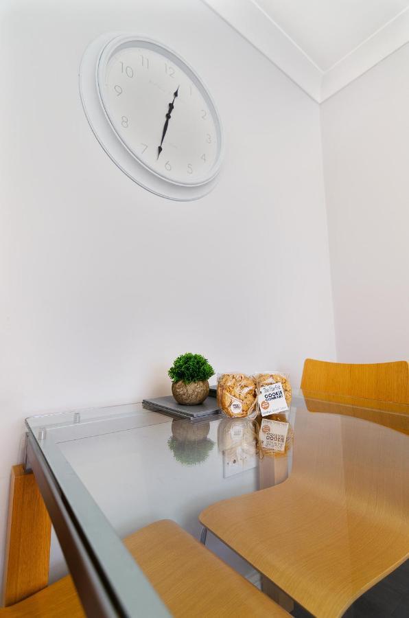 노리치 4Br Townhouse Wbalcony Free Parking Fast Wi-Fi 빌라 외부 사진
