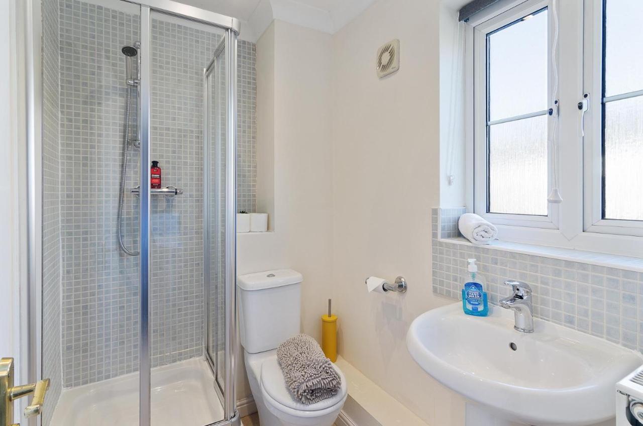 노리치 4Br Townhouse Wbalcony Free Parking Fast Wi-Fi 빌라 외부 사진